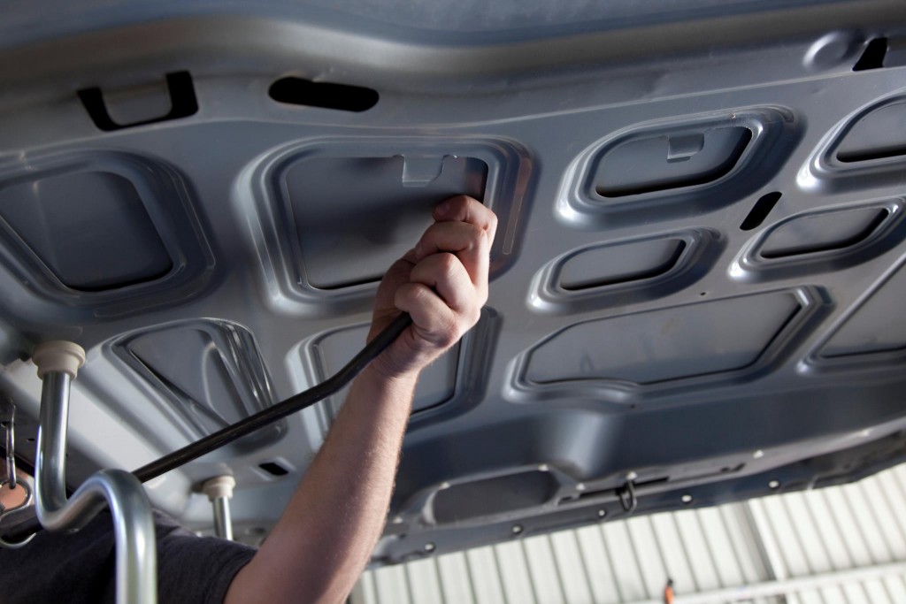 paintless dent repair car hood